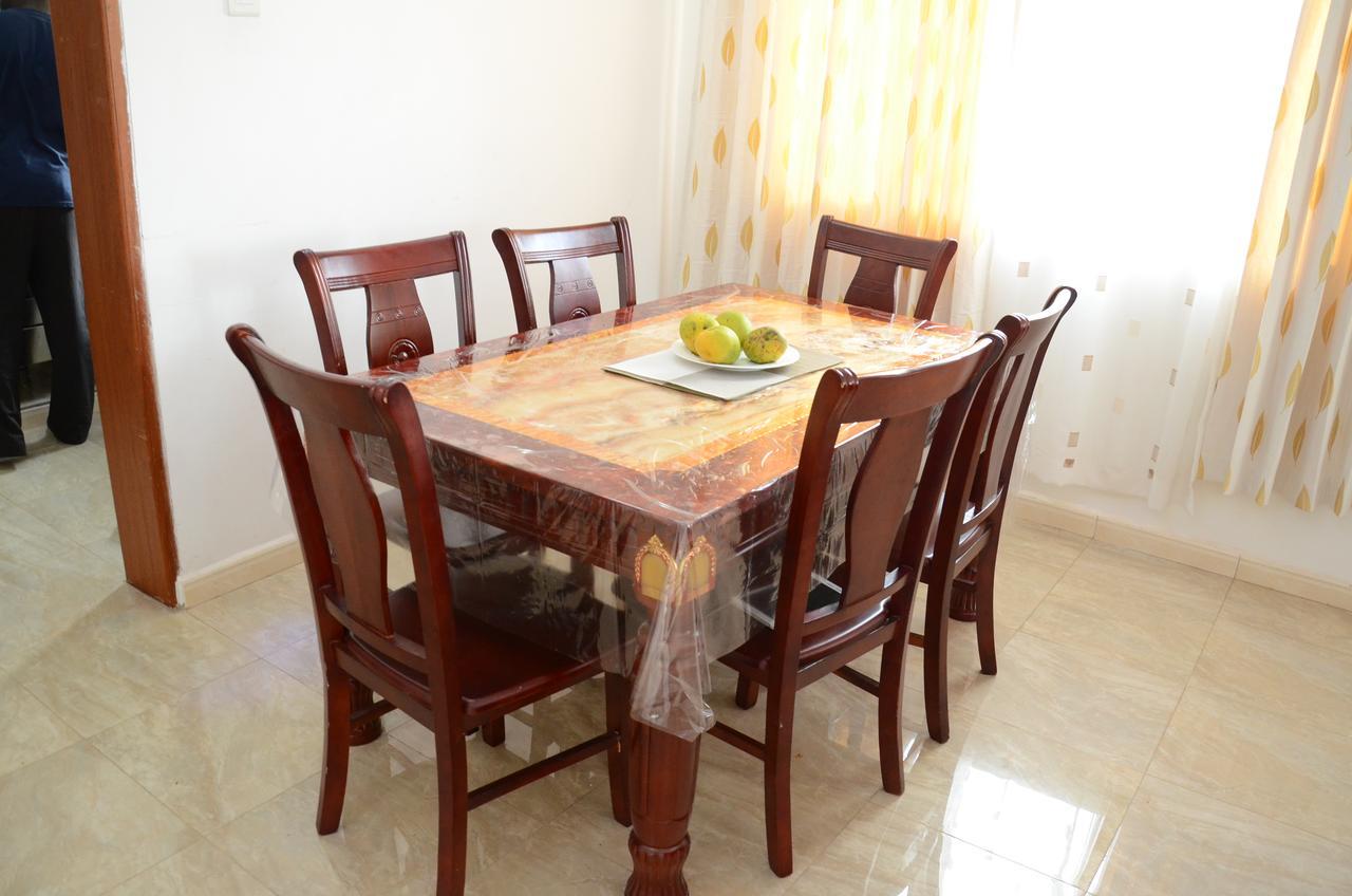 Muyenga Luxury Vacation Home كامبالا المظهر الخارجي الصورة